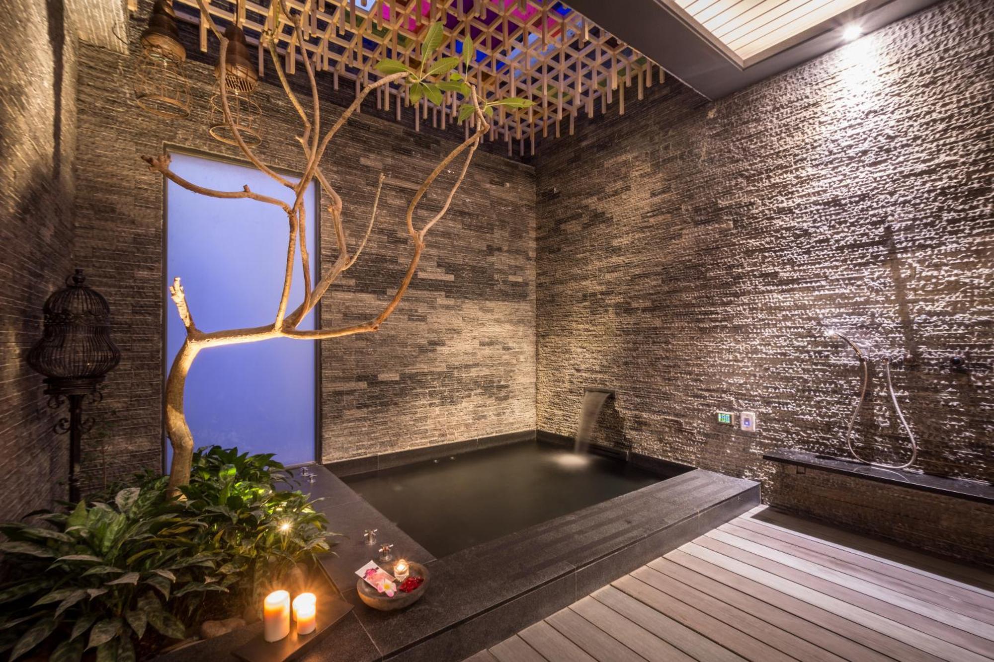Mulan Motel Đài Trung Ngoại thất bức ảnh