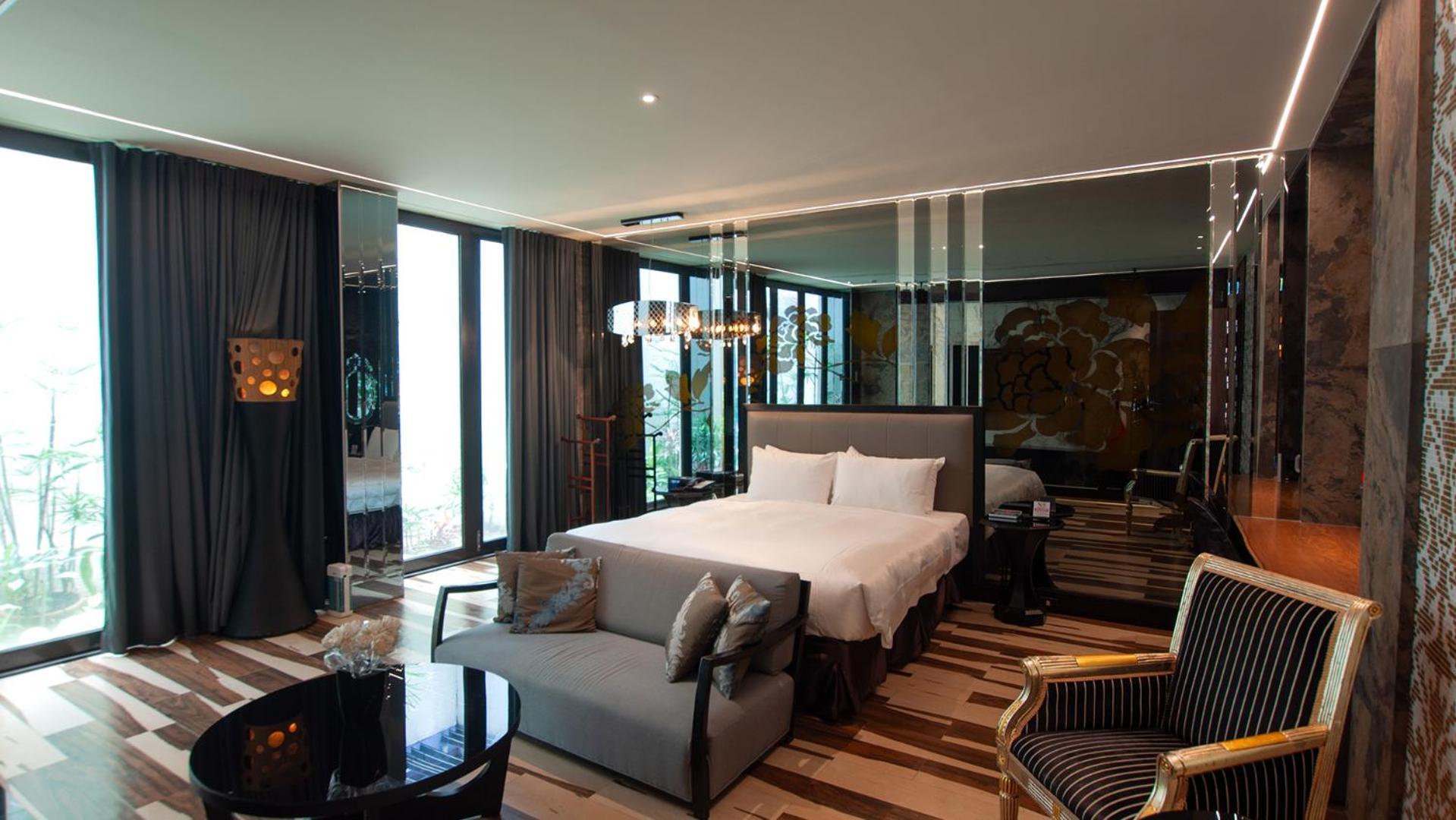 Mulan Motel Đài Trung Ngoại thất bức ảnh